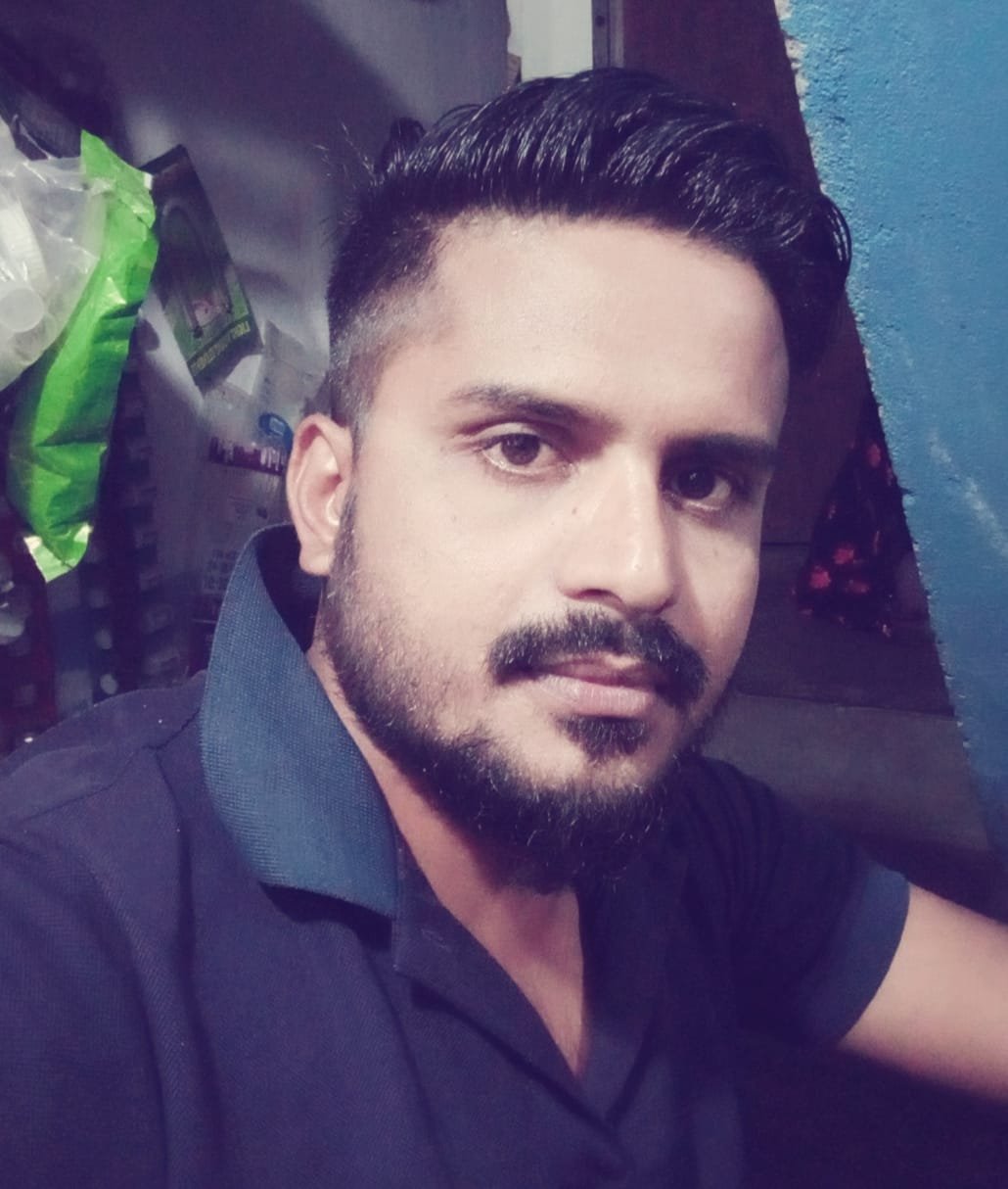 AC mechanic Mr. Kanhaiya Jha in Baruipur